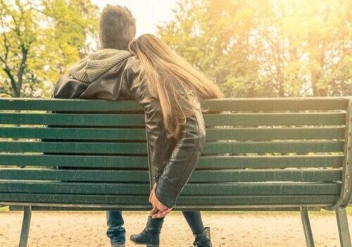 深圳出轨取证：夫妻两年分居是否可以自动解除婚姻